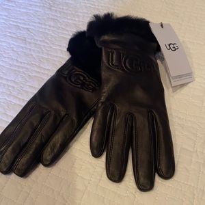 NWT UGG classic logo leather, wool/cashmere lined gloves women’s small